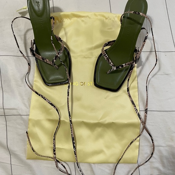 Song of Style Cleo Heel - Picture 5 of 8